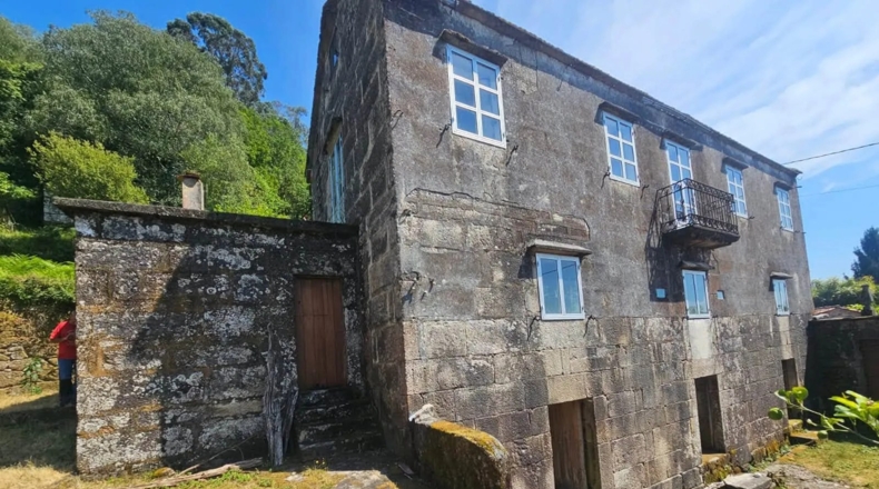 Pontevedra - Santiago de Covelo - 3500m2