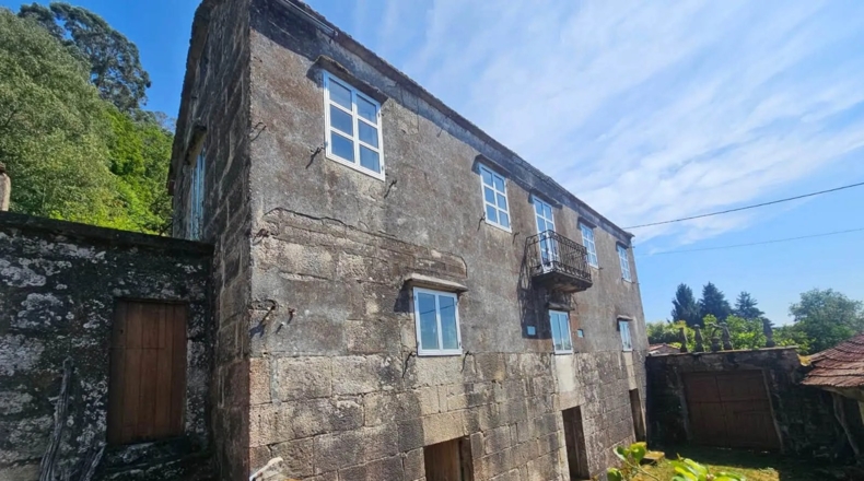 Pontevedra - Santiago de Covelo - 3500m2