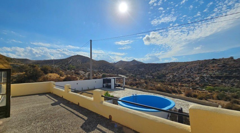 Almería - Cantoria - 749 m²