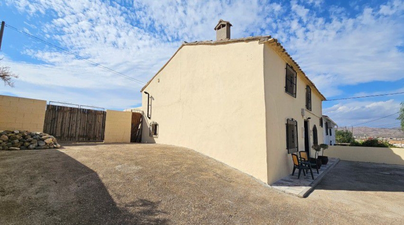 Almería - Cantoria - 749 m²