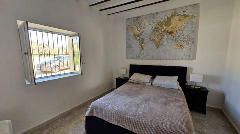 Almería - Cantoria - 749 m²