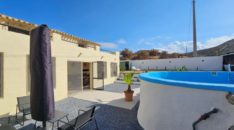 Almería - Cantoria - 749 m²