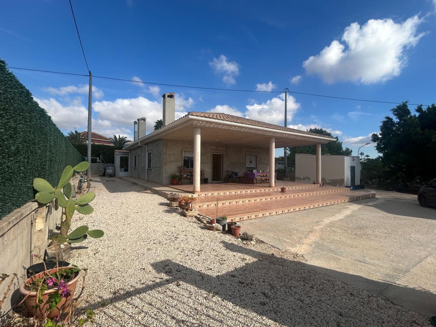 Country house with 3 rooms in Crevillente