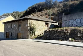 Molinaseca 400&nbsp;m²