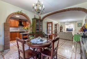 Охихарес 220&nbsp;м²