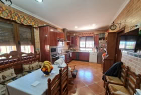 Villaescusa de Haro 859&nbsp;m²