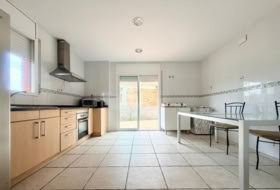 Castellet 665&nbsp;m²