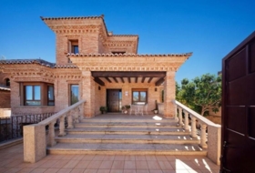 Layos 788&nbsp;m²