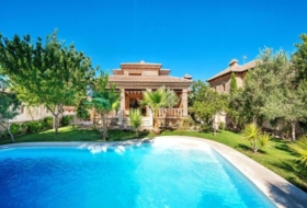 Layos 788&nbsp;m²