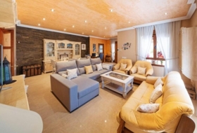 Layos 788&nbsp;m²
