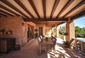 Layos 788&nbsp;m²