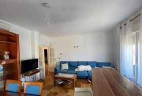 Valdepeñas 220&nbsp;m²