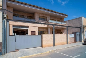 Pinoso 420&nbsp;m²