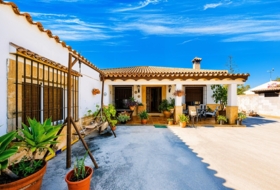 Chiclana de la Frontera 1451&nbsp;m²