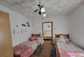 Sisante 250&nbsp;m²