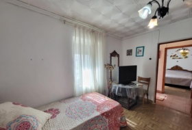 Sisante 250&nbsp;m²