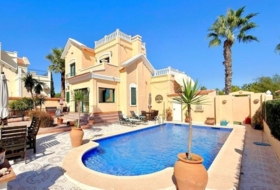 Oriola 535&nbsp;m² 