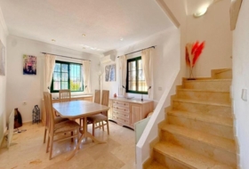 Oriola 535&nbsp;m² 