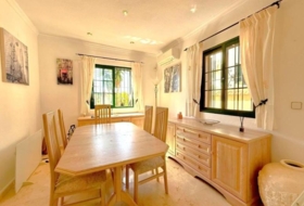 Oriola 535&nbsp;m² 