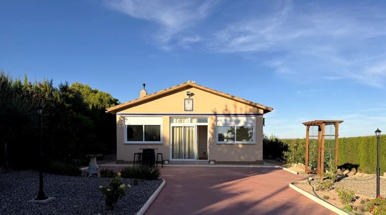 Albacete - Caudete - 2500 m²