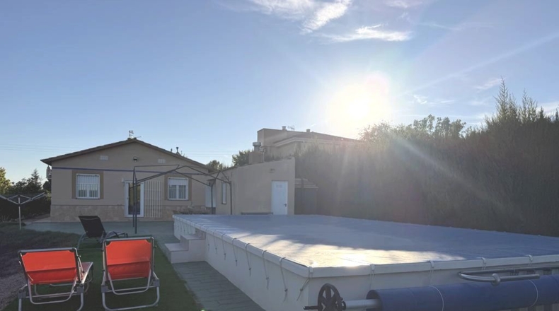 Albacete - Caudete - 2500 m²