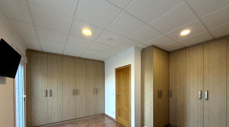 Albacete - Caudete - 2500 m²