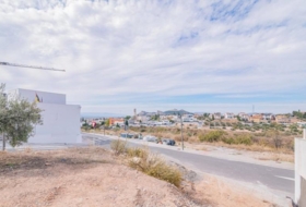 Peligros 350&nbsp;m²