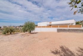 Peligros 350&nbsp;m²