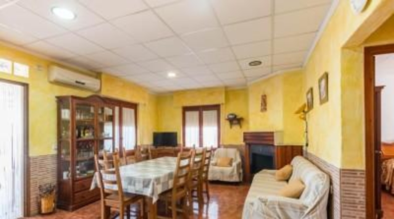 Мурсия - Альама-де-Мурсия - 4663 м²