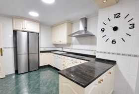 Alzira 327&nbsp;m²