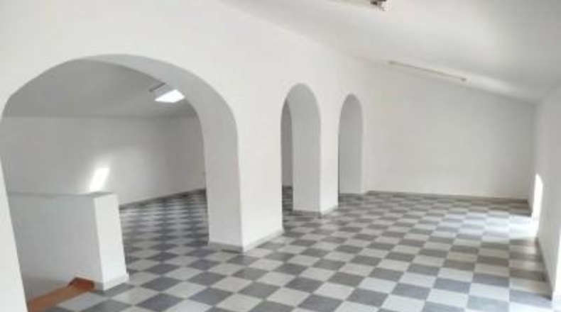 Badajoz - Montijo - 850 m²