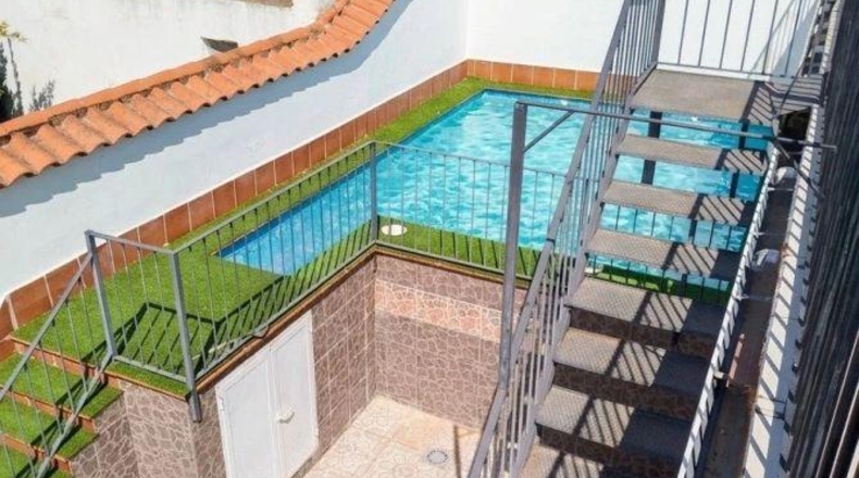 Badajoz - Montijo - 850 m²
