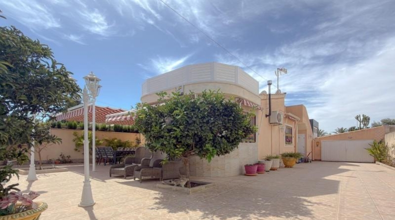 Alicante - Torrevieja - 325 m²