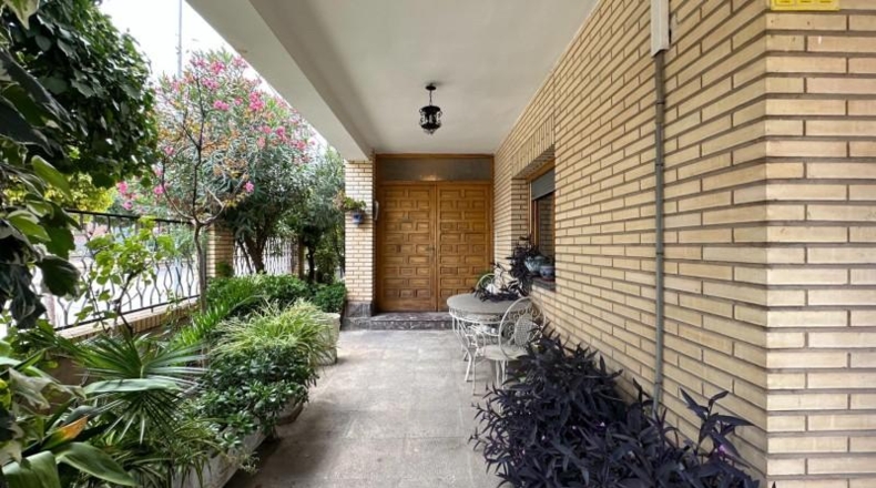 Zaragoza - La Almunia de Doña Godina - 523 m²