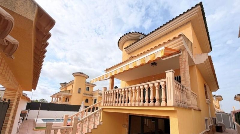 Alicante - Algorfa - 245 m²