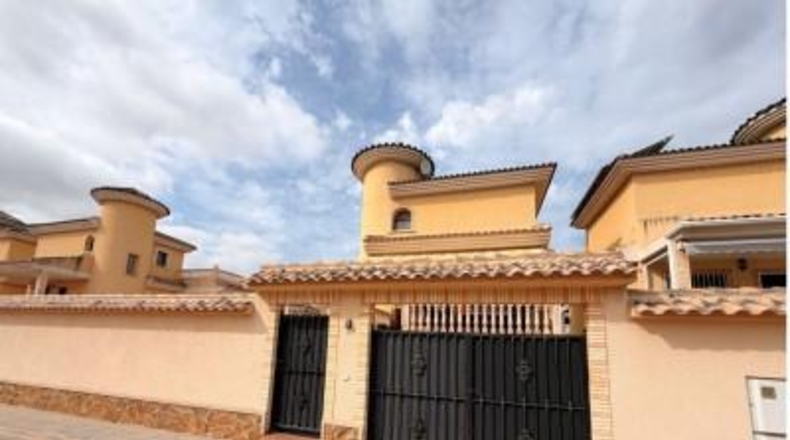 Alicante - Algorfa - 245 m²