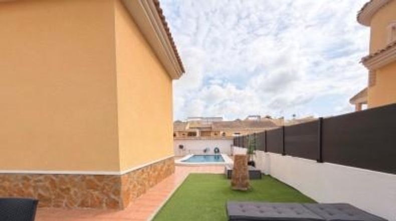 Alicante - Algorfa - 245 m²