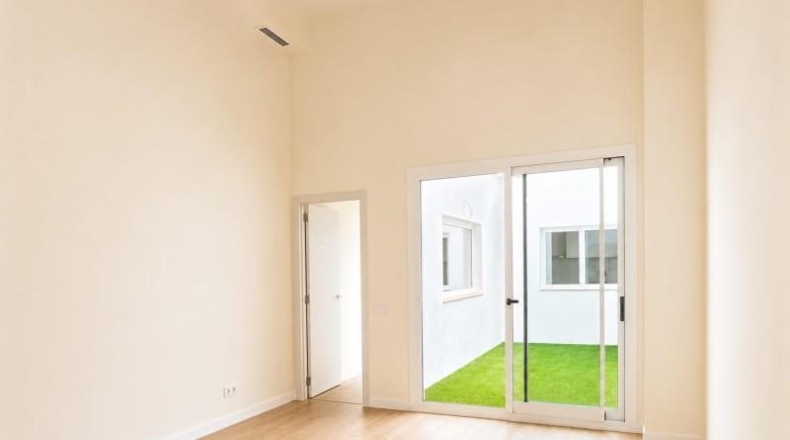 Барселона - Сабадель - 100 м²