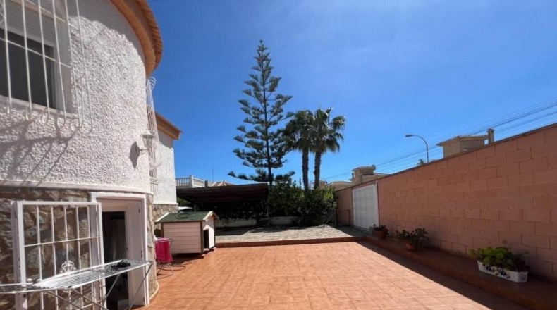Alicante - Torrevella - 1000 m²