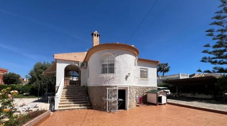 Alicante - Torrevella - 1000 m²