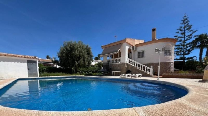 Alicante - Torrevella - 1000 m²