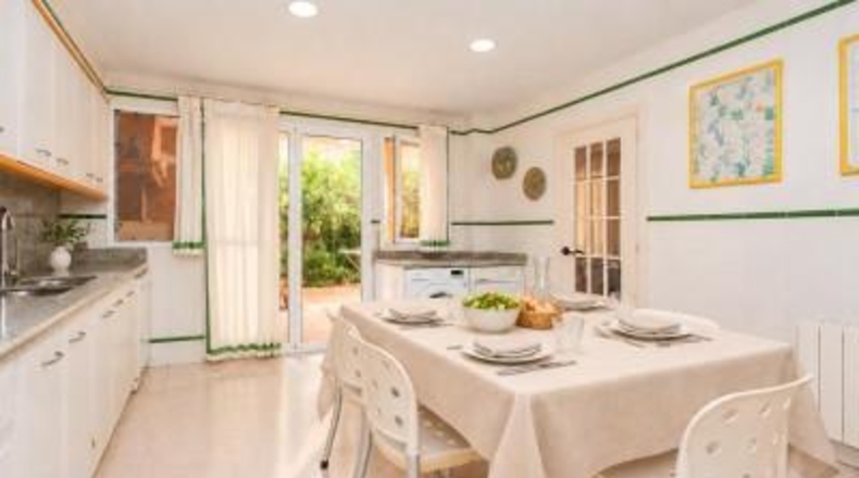 Аликанте - Санта-Пола - 310 м²
