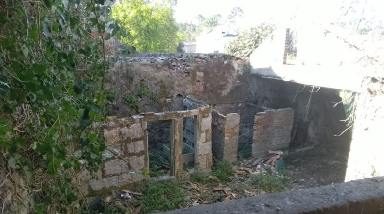 Понтеведра - Виланова-де-Ароуса - 3700 м²