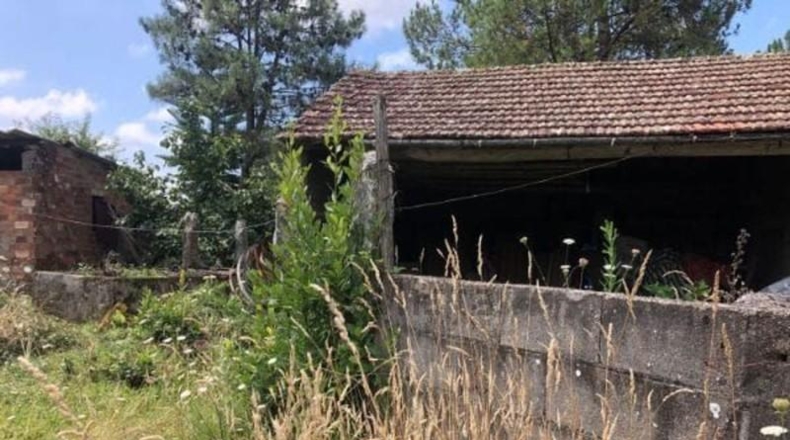 Понтеведра - Виланова-де-Ароуса - 3700 м²