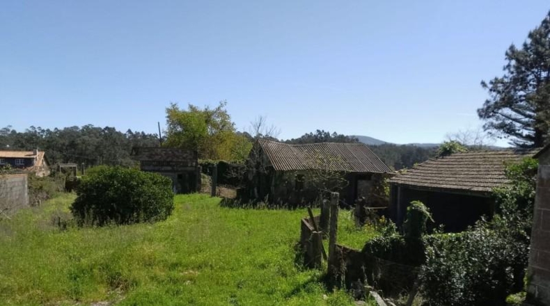 Понтеведра - Виланова-де-Ароуса - 3700 м²