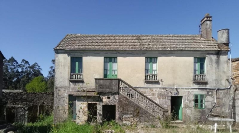 Понтеведра - Виланова-де-Ароуса - 3700 м²