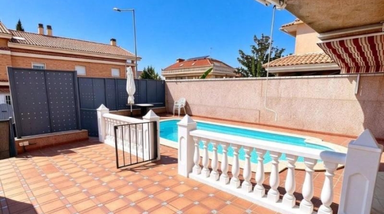 Caceres - Cáceres - 300 m²