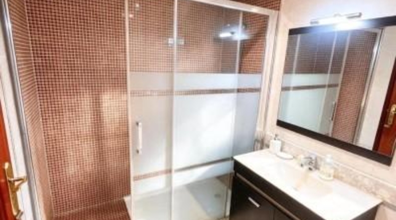 Caceres - Cáceres - 300 m²