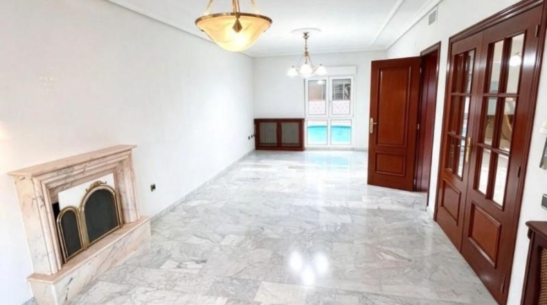 Caceres - Cáceres - 300 m²