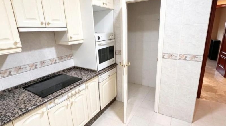 Caceres - Cáceres - 300 m²